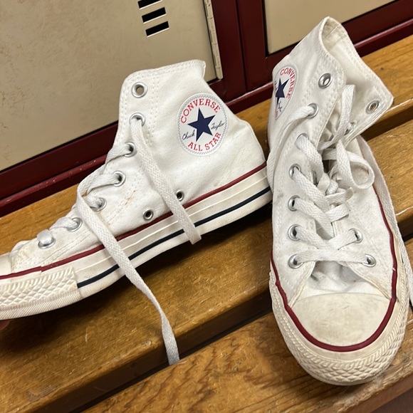 Converse Shoes - White converse 7 women